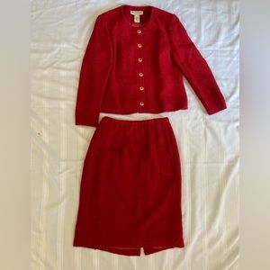 Appleseeds Red Sweater Skirt Suit size 12